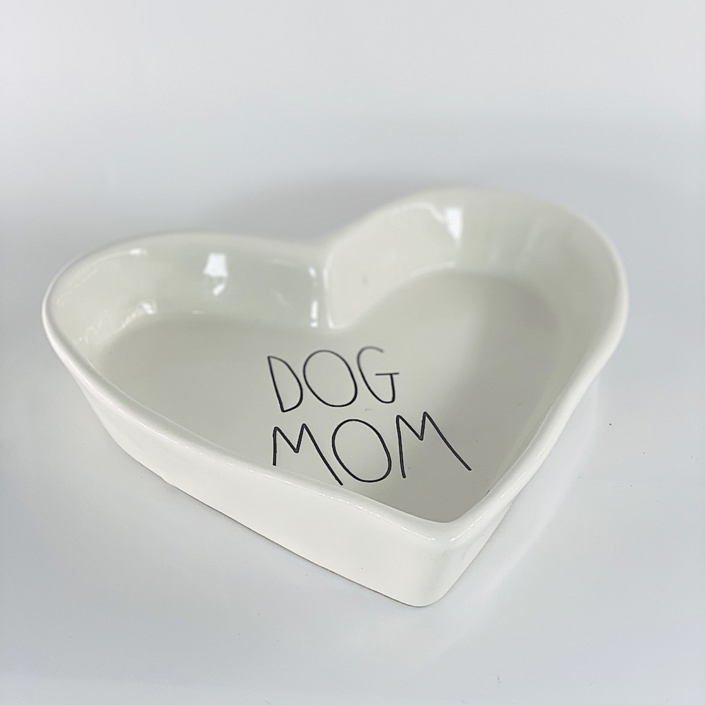 Rae Dunn White Dog Mom Heart Shaped Dish - Picture 12 of 13